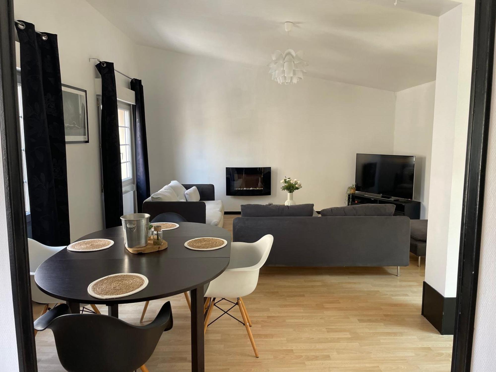 Le Nid De Sacha Apartment Epernay Exterior photo