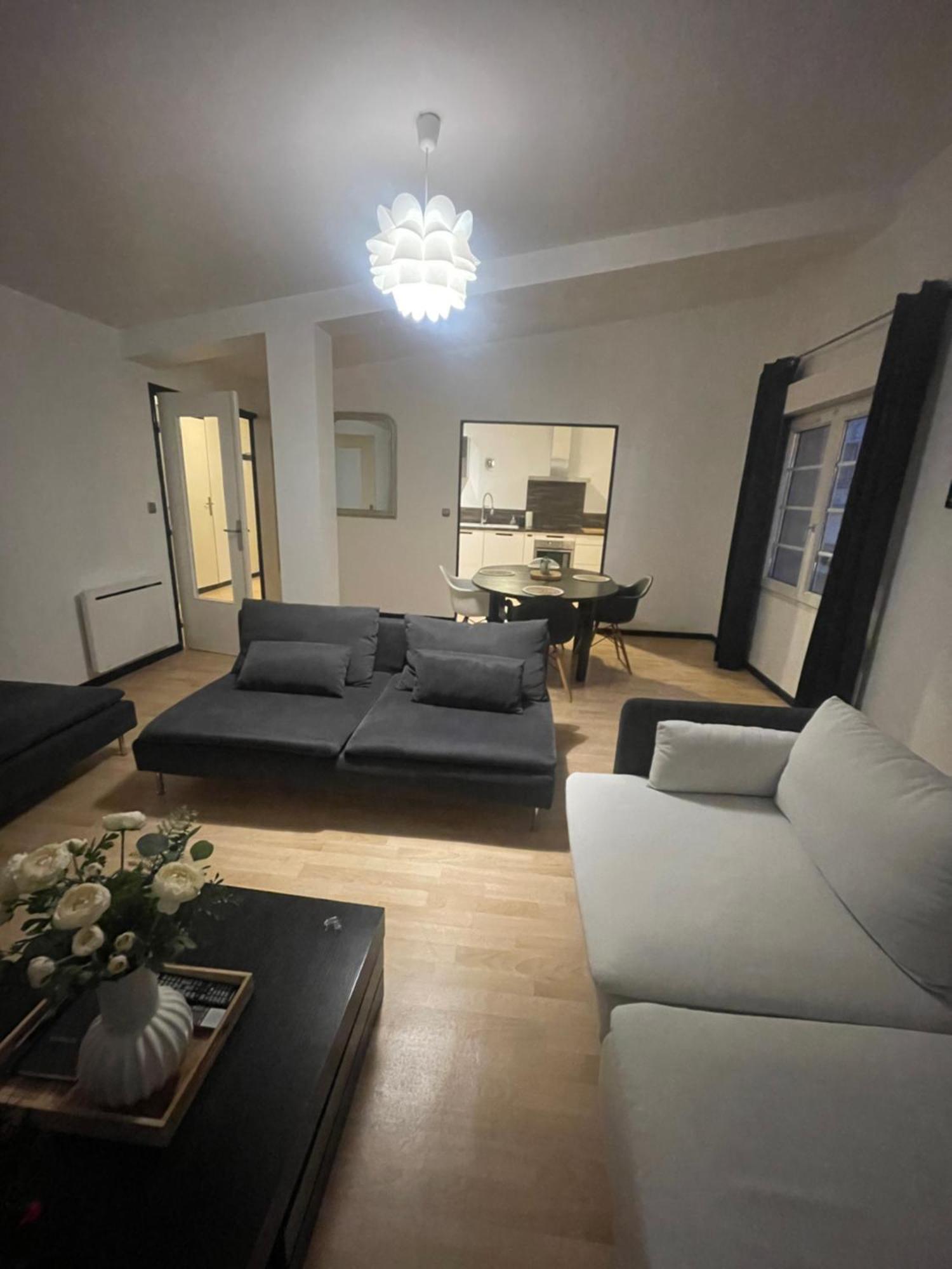 Le Nid De Sacha Apartment Epernay Exterior photo